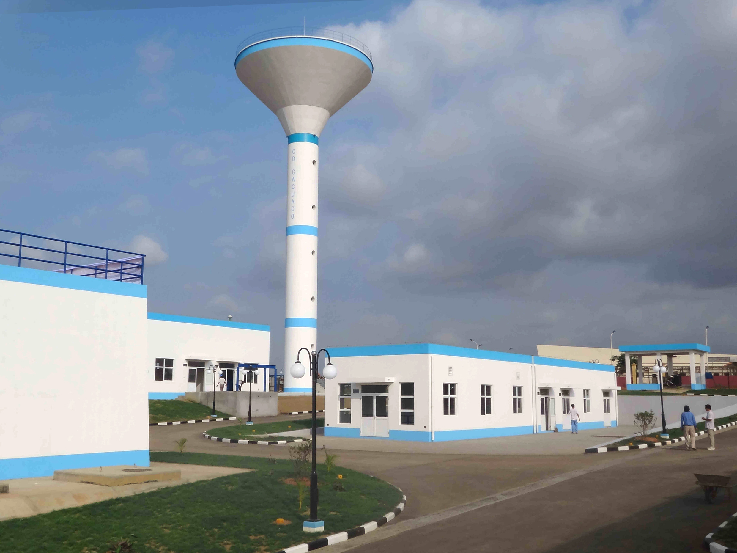 安哥拉羅安達供水中心水塔項目.JPG